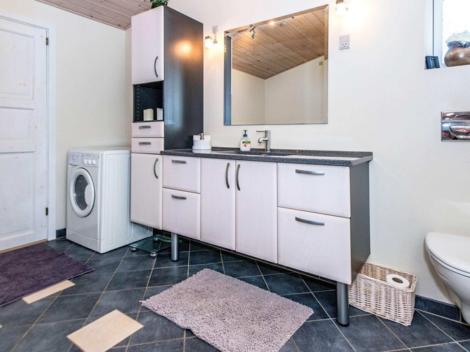 Bathroom, Holiday Home in Augustenborg, Sønderborg