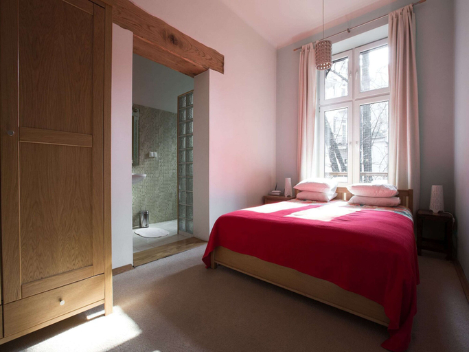 Bedroom 4, Spacious and Comfortable Flat in Krakow, Kraków City