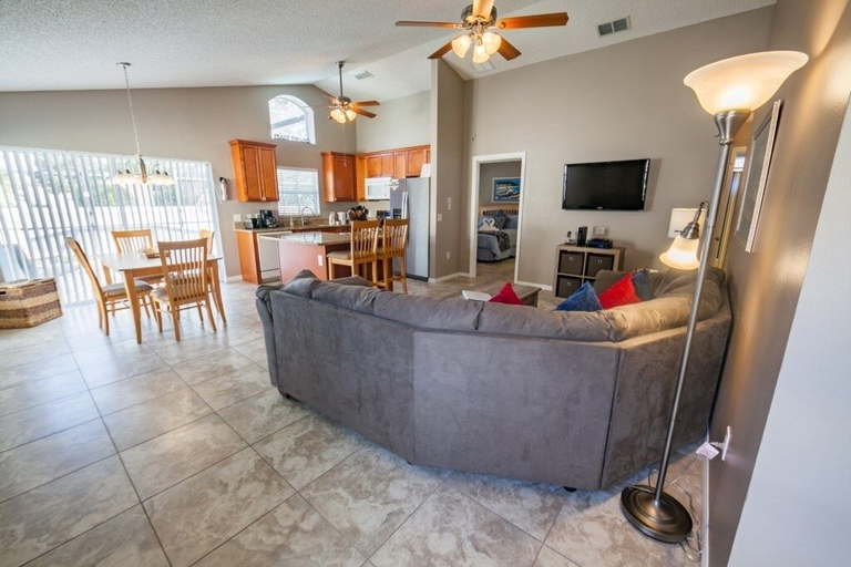Others 4, Private Pool 2 Queens And Twin Room! 3 Bedroom Home by RedAwning, Polk
