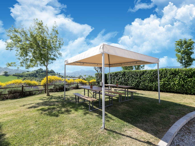 Garden 3, Country House in Marche With Pool & Views, Pesaro E Urbino