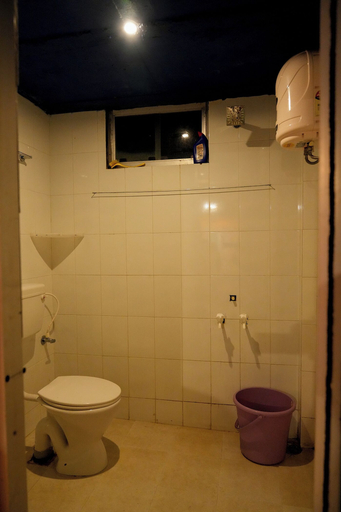 Bathroom, BlueHill Lotus Holistic Wellness Village, Dindigul