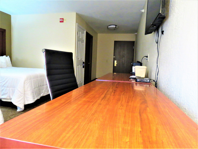 Bedroom 3, Comfort Inn & Suites Fairborn near Wright Patterson AFB, Greene
