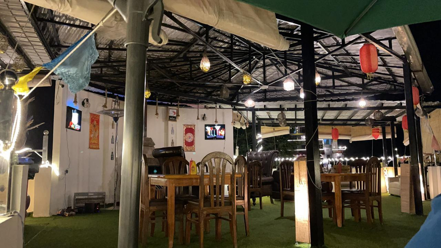 Food & Drinks 4, Icebergs Hotel, Dehradun