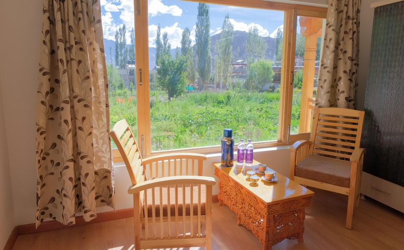 Others 4, Gyalu's Residency, Leh
