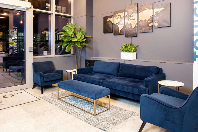 Public Area 2, La Quinta Inn & Suites by Wyndham Times Square South, New York