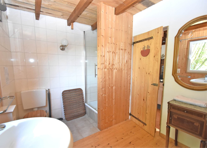 Bathroom, Vintage Holiday Home With Private Terrace, Hameln-Pyrmont