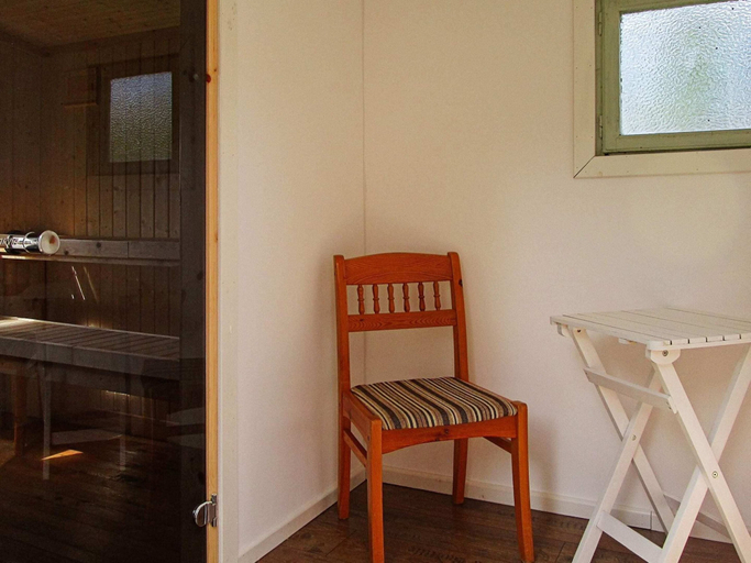 Others 5, 4 Person Holiday Home in Lerdala-by Traum, Skövde