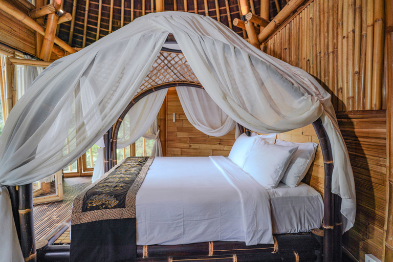 Bedroom 30