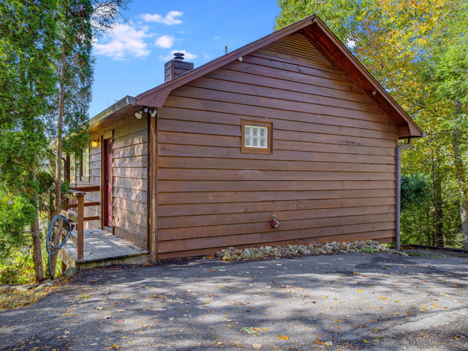 Exterior & Views 2, Naughty by Nature by Jackson Mountain Rentals, Sevier