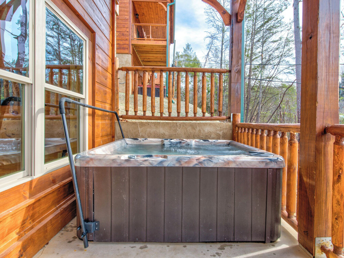 Others 4, Gatlinburg Escape by Jackson Mountain Rentals, Sevier