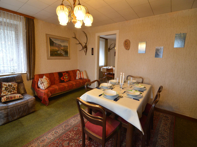 Others 5, Cottage in Kuchelscheid with Terrace, Liège