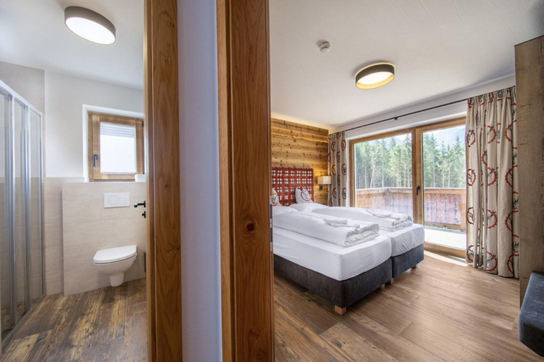 Bedroom 2, Modern Chalet near Zillertal Arena, Zell am See