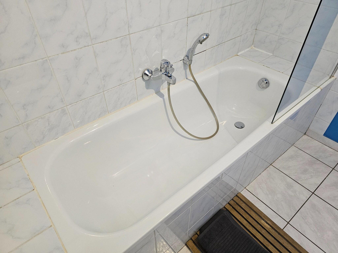 Bathroom 3, Holiday Home in Wallonie with Terrace, Liège
