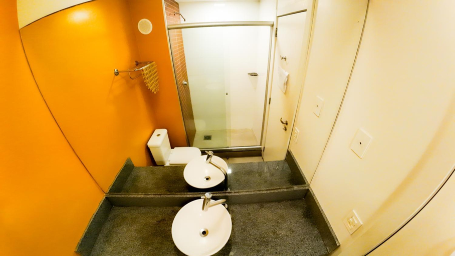 Bathroom, Hotel Innove Guaíba, Guaíba