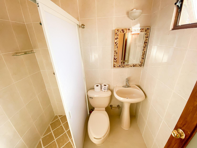 Bathroom 3, Hotel El Dorado - cerca de Chapala y del Aeropuerto, Ixtlahuacán de los Membrillos