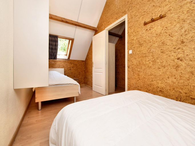 Bedroom 2, Holiday Home in Masbourg with Sauna, Luxembourg