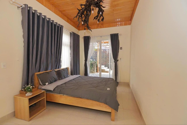 Bedroom 2, May Trang Villa, Đà Lạt
