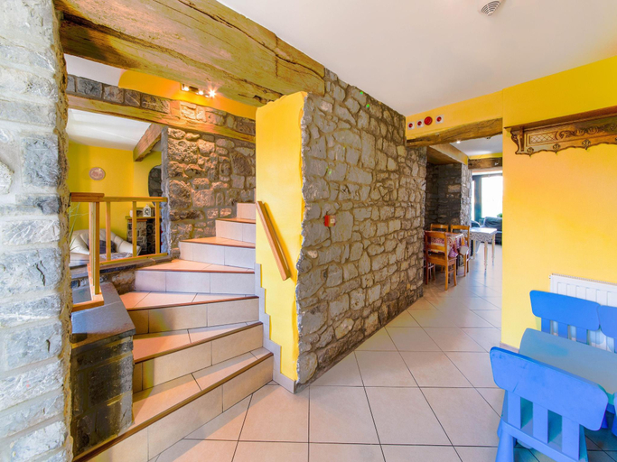 Others 4, Han-sur-Lesse cottage, Namur