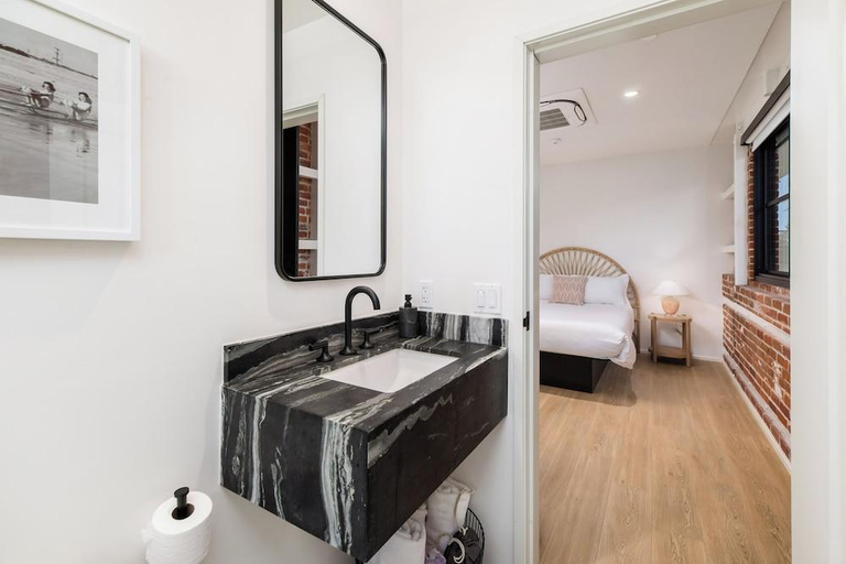 Bathroom 3, The Brick Boutique Hotel, San Diego
