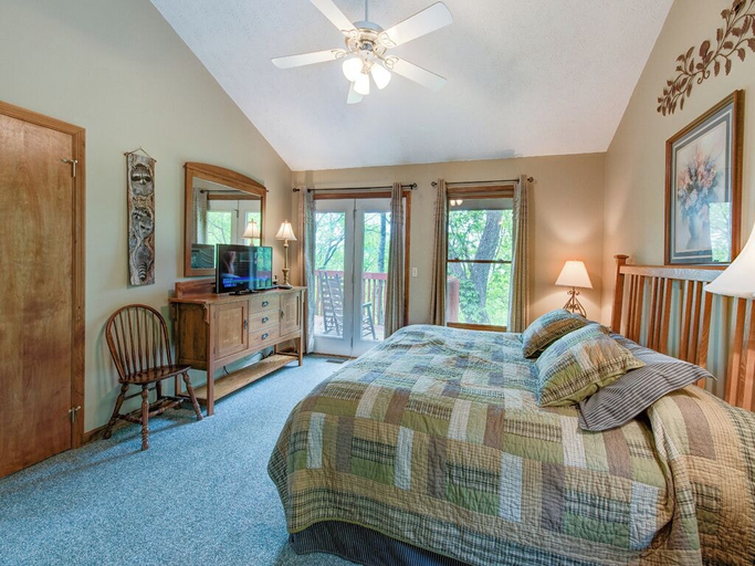 Bedroom 2, Above and Beyond by Jackson Mountain Rentals, Sevier