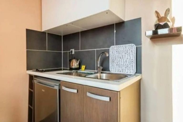 Private kitchen, Magnifique Studio 9- Edouard Vaillant, Seine-Saint-Denis