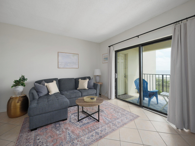 Others 5, Jacksonville Sea Spray 2B by Distinctive Beach Rentals, Duval