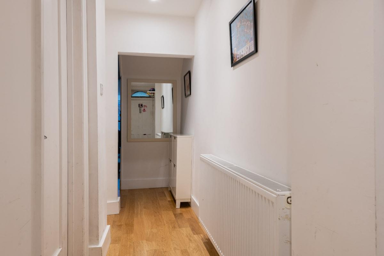 Others 4, The Jericho Retreat - Bright & Spacious 4BDR Home, Oxfordshire
