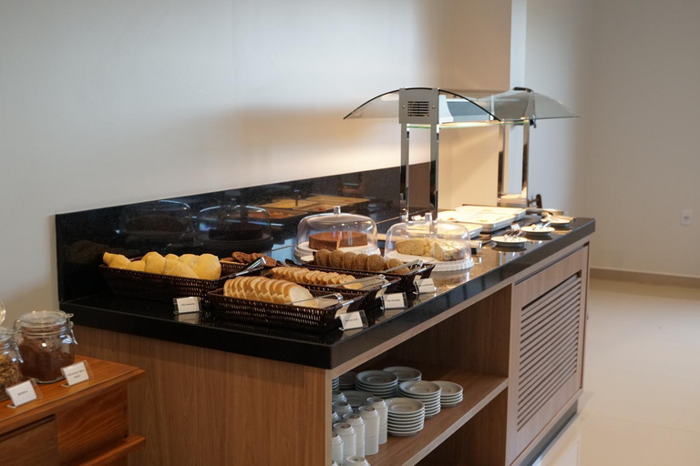 Food & Drinks 5, Trento Hotel Guaira by Unna, Guaíra