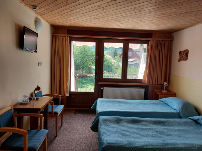 Bedroom 3, Pensiunea Valea Lupului, Patarlagele