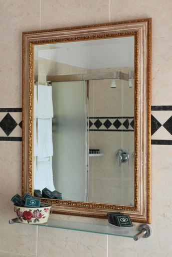 Bathroom 4, Hotel Del Borgo, Bologna