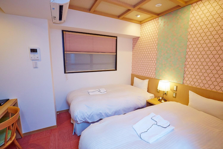 Bedroom 2, Hotel Sanriiott Kitahama - Vacation STAY 33534v, Osaka