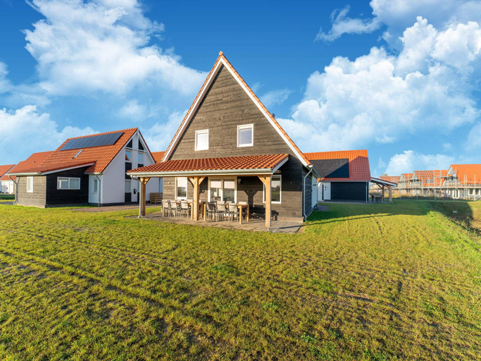 Exterior & Views 2, Detached Villa With View, Garden and Privacy, Tholen