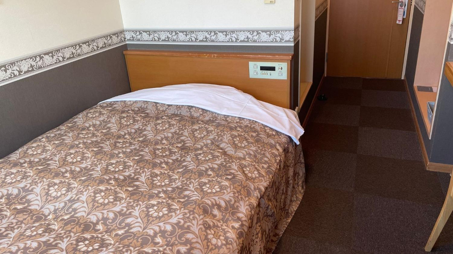 Bedroom 2, Hakodate Hotel Ekimae - Vacation STAY 91712v, Hakodate