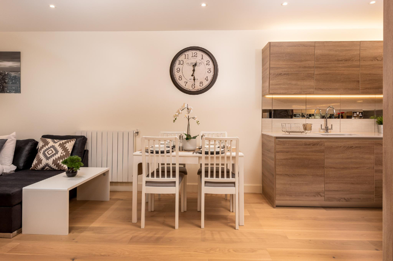 Others 4, LT Riverview Apartments - Greenwich, London