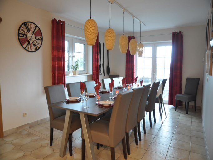 Others 5, Luxurious Villa with Pool in the Ardennes, Liège