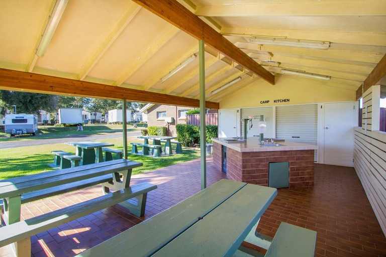 Others 5, Toowoomba Caravan Park, Toowoomba - South-East