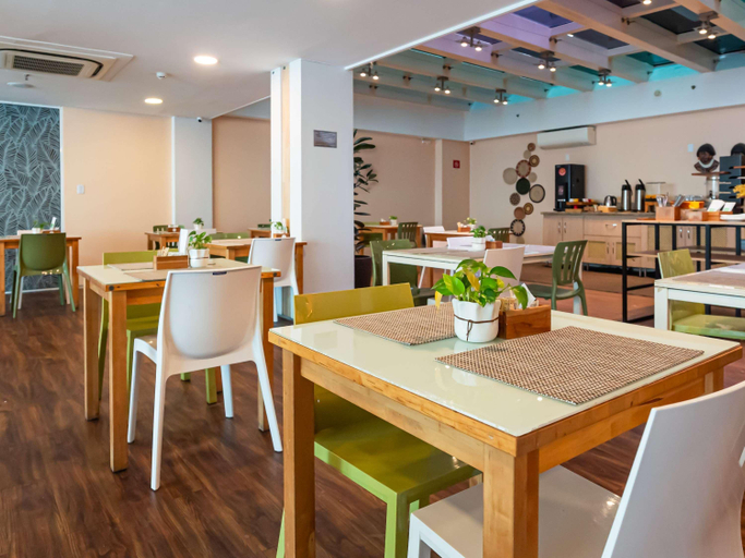 Food & Drinks 5, Ibis Styles Manaus, Maués