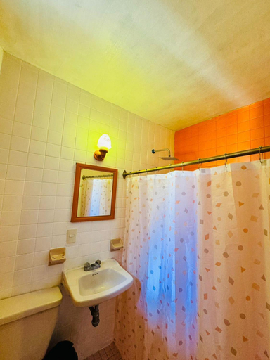 Bathroom, Hotel Diamantes, Nogales