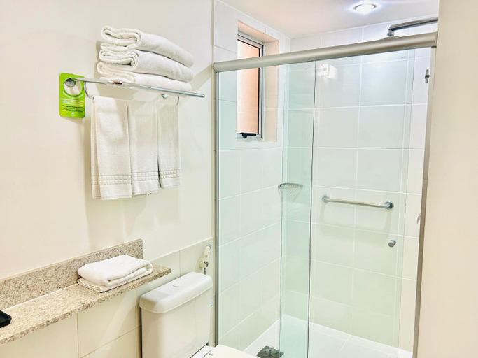 Bathroom 4, Naoum Hotel, Brasília