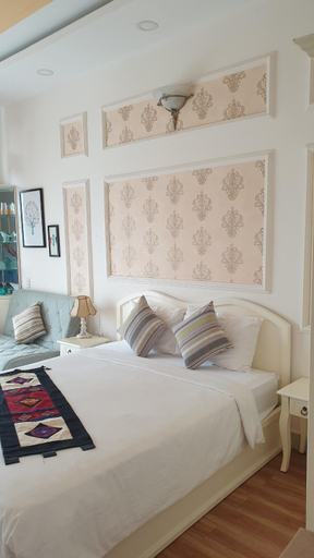 Bedroom 3, Chez Lotus Rose, District 4
