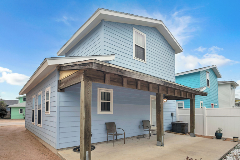 Others 1, Island Fever by Silver Sands Vacation Rentals, Nueces