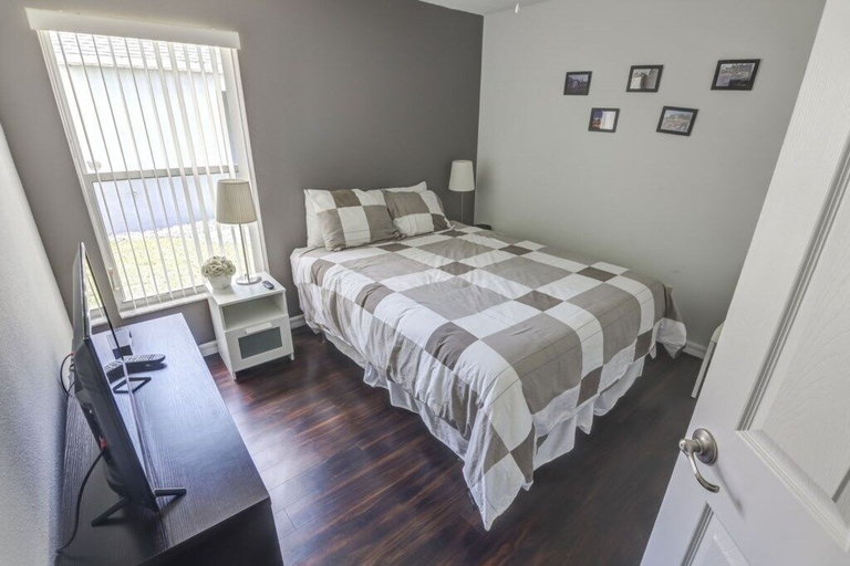 Bedroom 3, Southern Breeze Great Pool Space! 4 Bedroom Home by RedAwning, Polk