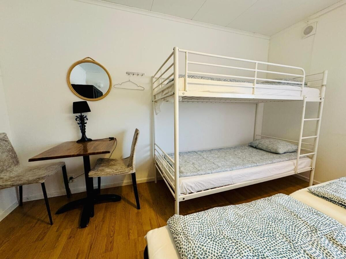 Bedroom 3, Hässlebogården Turist & Konferens, Eksjö
