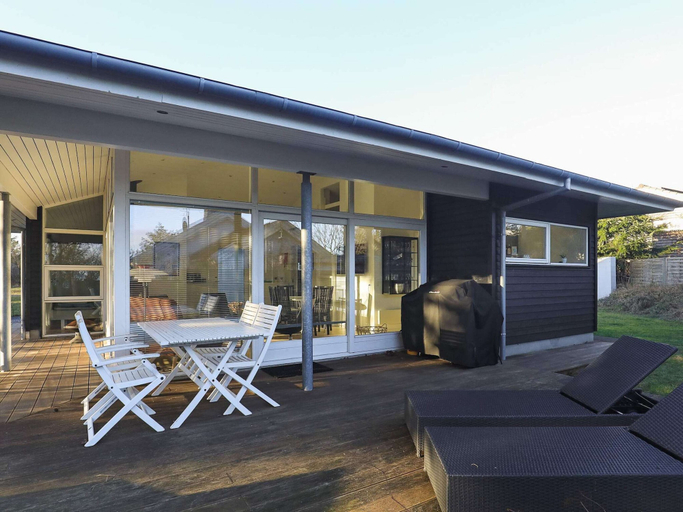 Others 2, 5 Star Holiday Home in Hals, Aalborg