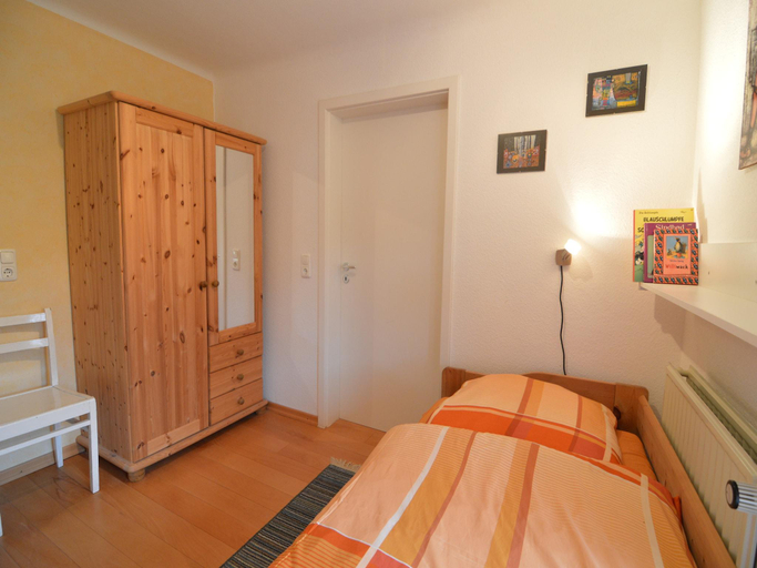 Bedroom 4, Cottage in Kuchelscheid With Terrace, Liège