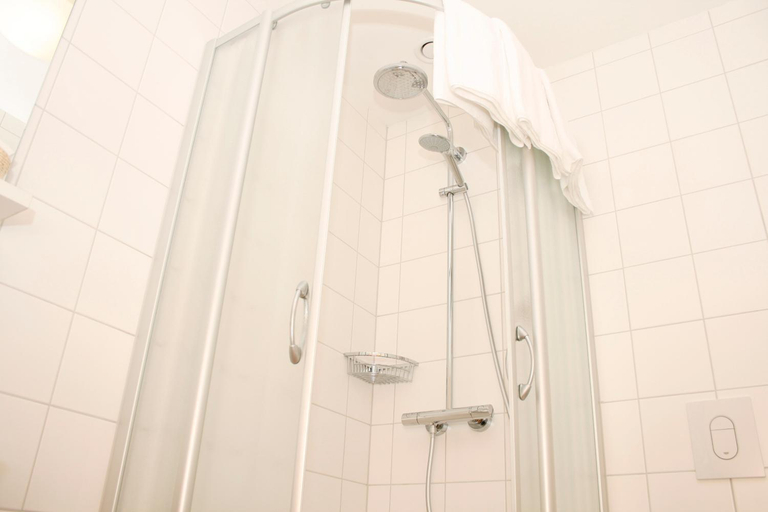 Bathroom, Hotel Gasthof zur Post, Tirschenreuth