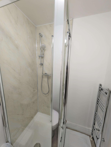 Bathroom 3, The Green W7, London