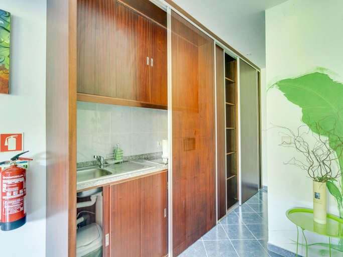 Others 5, Villa with Pool near Douro Valley, Penafiel
