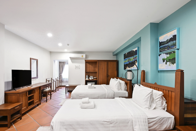 Bedroom 13