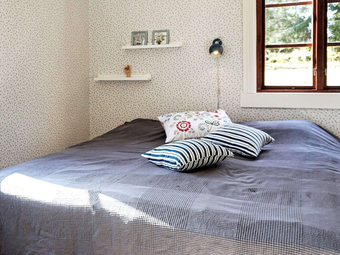 Bedroom 4, 4 Star Holiday Home in Skillingaryd, Vaggeryd